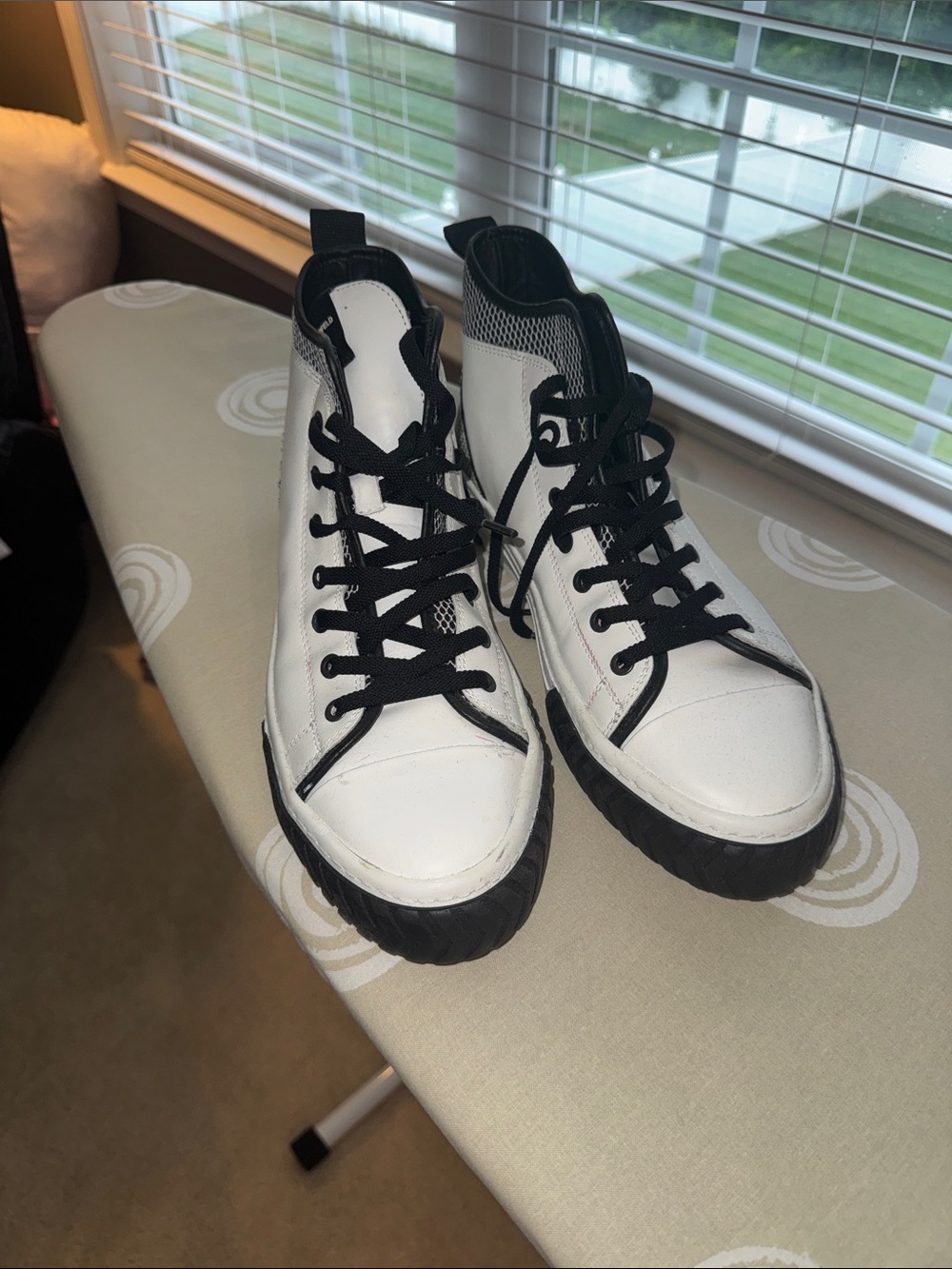 Men’s Karl Lagerfeld White and Black High-Top Sneakers